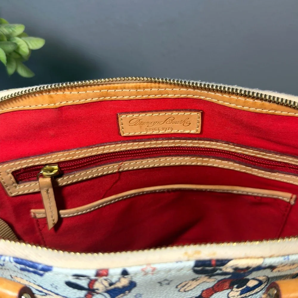 Disney Dooney & Bourke Bag - Disneyland 1/2 Marathon - Satchel - Picture 9 of 15